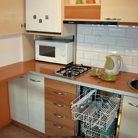 아파트 Apartament 50 *